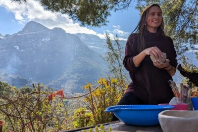 2-Hour Small Group Ceramic Workshop in a Natural Environment - Finding the place: the short walk matters