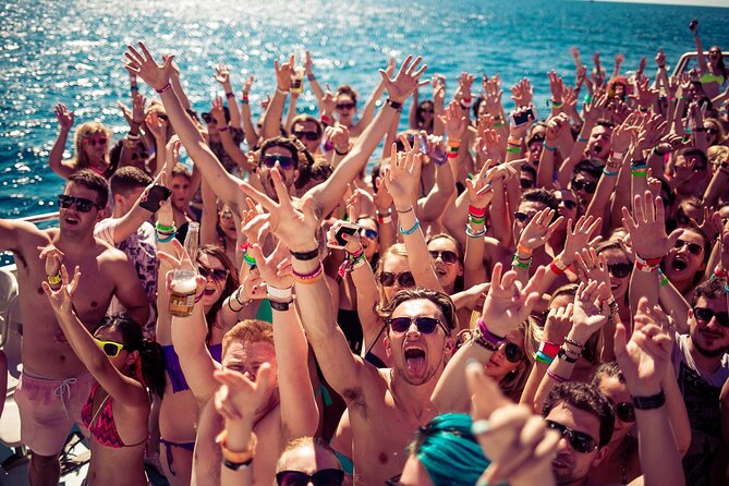 3 Hours Boat Party with 2 Live DJs in Mallorca - Key Points Before You Book