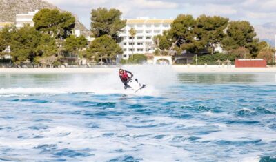 Alcudia: 30-Minute Jet Ski Adventure for Beginners & Photos - The first lesson: how the instructor sets you up to drive