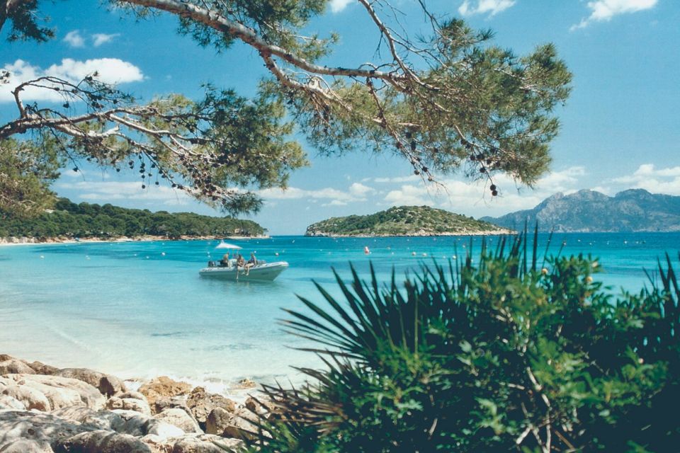 Alcudia: Llevant Peninsula Nature Reserve Private Boat Tour - Formentor beach and cave snorkeling: where the tour earns its keep
