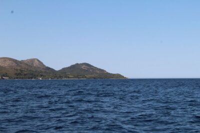 Alcudia: Private Sunset Boat Trip with Glass of Wine & Snack - Meeting at Bistro Mar: quick start, relaxed pace