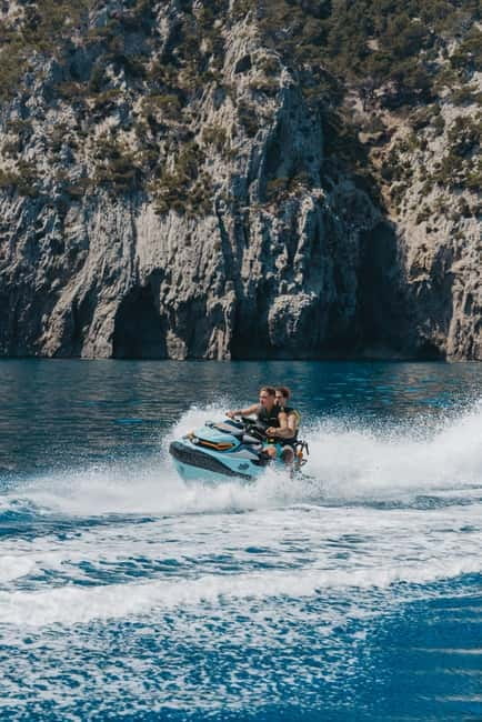 Andratx: Jetski Tour 30' - Meet at La Cantina and get your jet ski basics