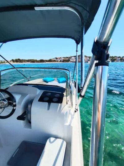 Boat Rental Without Licence ( Santa Ponsa ) - From Pier to Open Water: What Happens When You Arrive