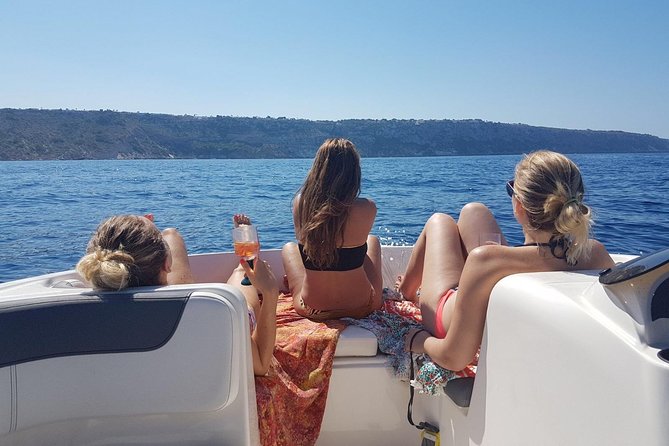 Boat rental without license - B540 'Gaia' (5p) - Can Pastilla - English handover plus WhatsApp: support that actually helps