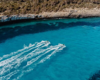 Cala d'Or | Jet Ski Tour 1 hour along southeast coast. - Before you ride: meeting spot, waiver, and the port-side routine