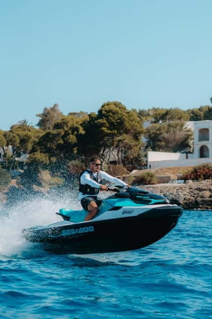 Cala d'Or | Jet Ski Tour 1 hour along southeast coast. - The guided route: what happens once you’re out of the marina