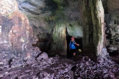 Cala Varques: Guided kayak Sea caves expedition & snorkeling - Cova des Coloms and Falco cave: what you’re actually seeing