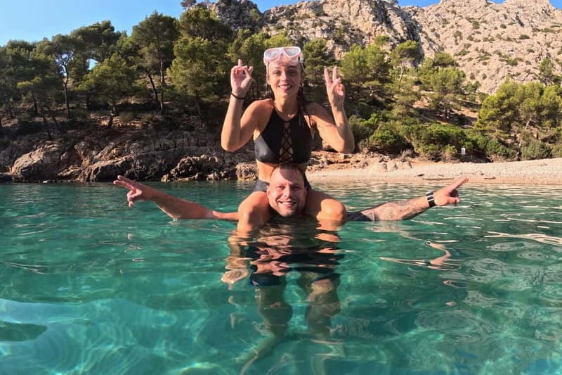 Can Picafort: Private Boattrip - Snorkeling-Beach- Caves - Snorkeling gear included: what that changes for your day