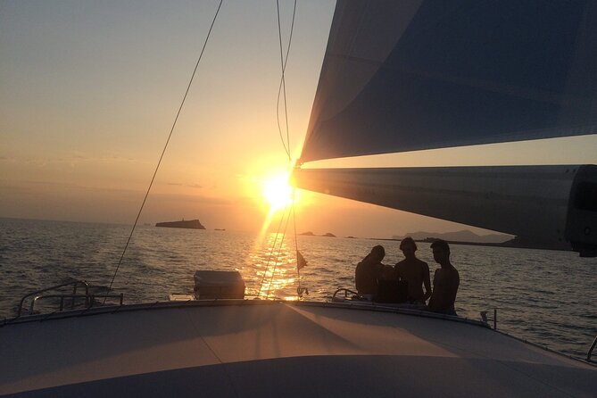 Catamaran sailing at sunset with tapas Palma de Mallorca - A Practical Day-Of Tip (So Your Sunset Doesn’t Get Rushed)