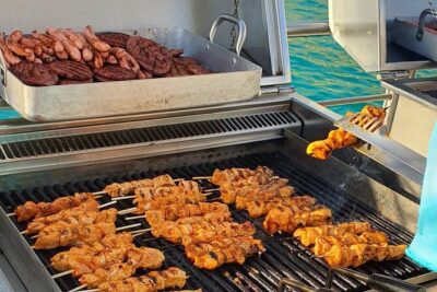 Catamaran with BBQ in the Bay of Palma - Boarding at S’Arenal: start time, easy setup, and what to watch
