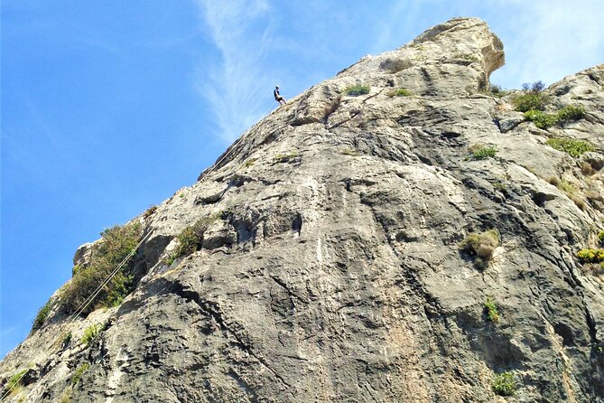 Climbing day in private tour - From Via Pollentia 43 to the Crag: How the Day Usually Plays