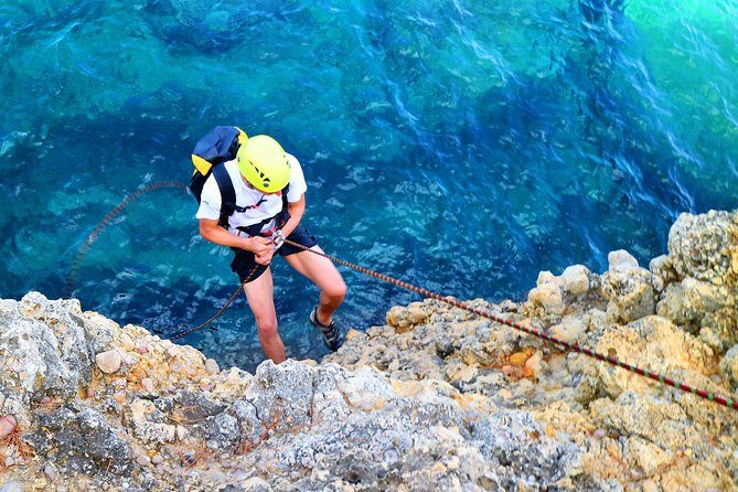 Coasteering Cliff jumping - Snorkeling and water caves: the cool-down that makes the day worth it