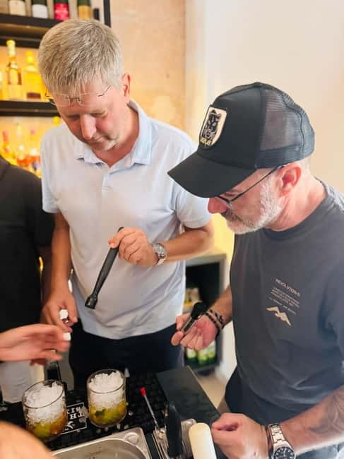Cocktail course Mallorca - The Cala d’Or Location That Lets You Keep the Momentum Going