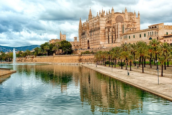 Discover the major cultural attractions of Palma De Mallorca on a Private Tour - Castell de Bellver: Gothic, Circular, and Built for Looking Out
