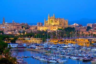 Discover the major cultural attractions of Palma De Mallorca on a Private Tour - Pickup and Timing: Cruise-Friendly and Low-Stress