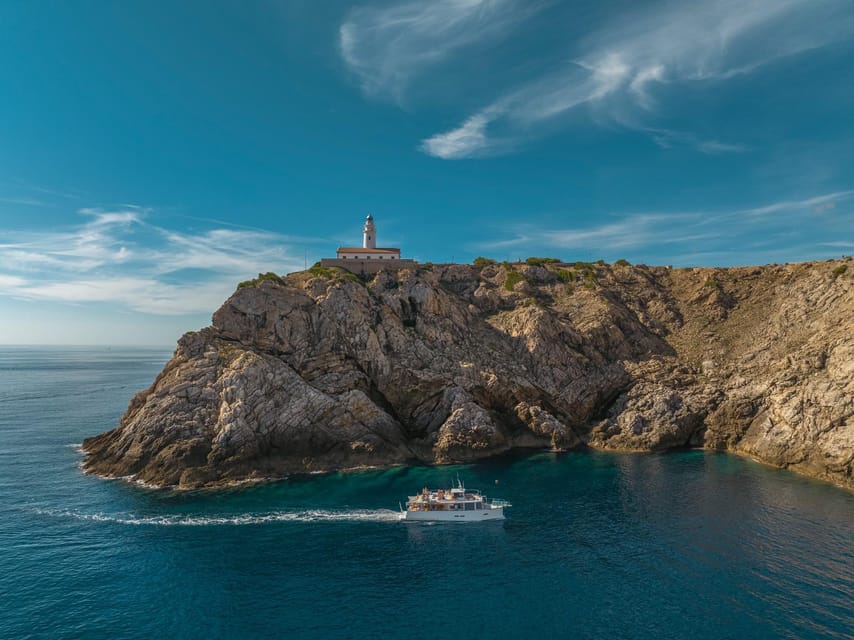 Excursión en barco por la tarde con bebidas y snacks - Mallorca by Road: The Scenic Part You Might Appreciate More Than You Expect