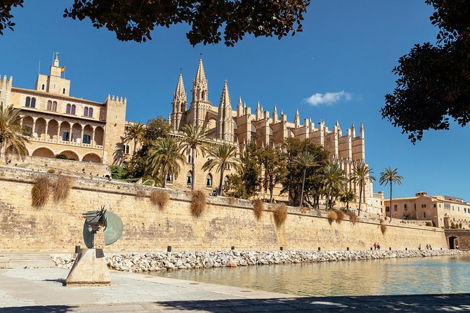 Family Friendly Palma de Mallorca Private City Tour - Where you start and end (and why it matters)