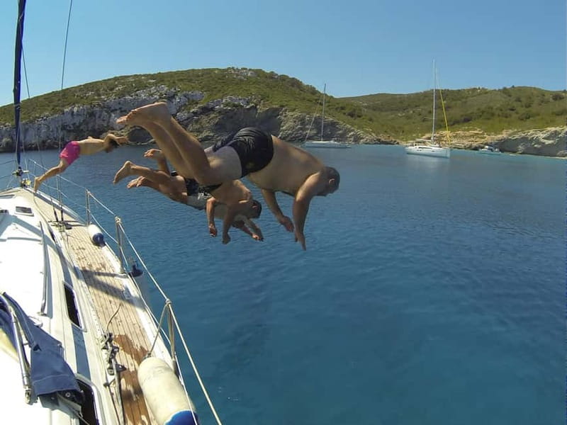 From can Pastilla : Sailing boat trip with Food & Drinks - Sailing toward Cala Blava: your first swim window (about 30 minutes)
