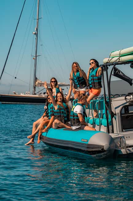 From Palma: 2-Hour Speedboat Tour with Drinks and Snorkeling - Onboard vibe: English guide, music, and free drinks that keep it easy