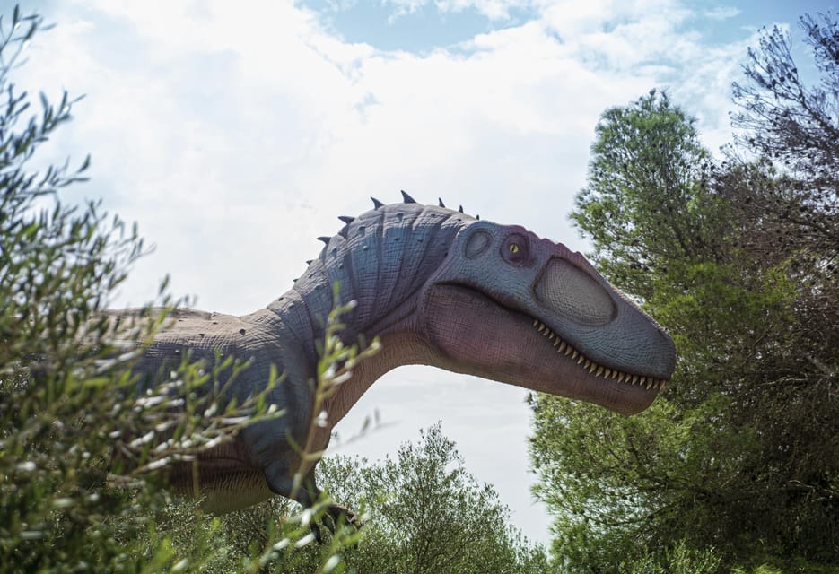 From Palma de Mallorca: Dinosaurland tour - Realistic Models and the Photo Stops That Actually Matter