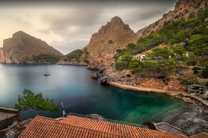 Full Day Tour to the Island of Mallorca - Hopping on El Tren de Soller: The Wooden Electric Classic
