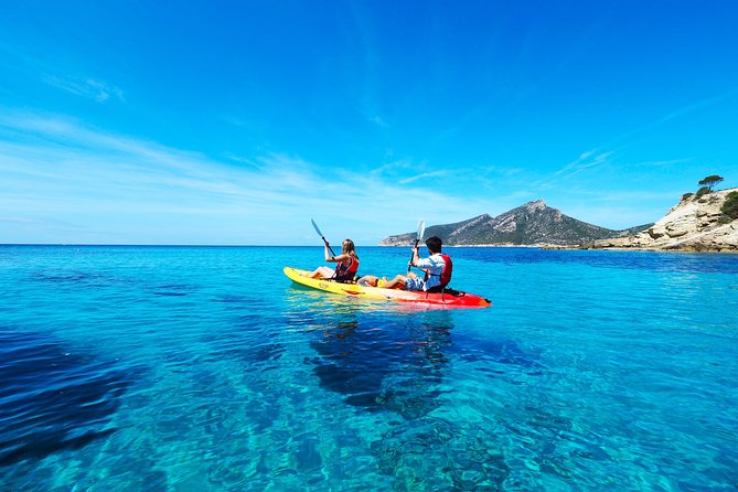 Guided Kayak & Hike from Sant Elm to Sa Dragonera - The guided hike to Far de Tramuntana lighthouse: views and real island context