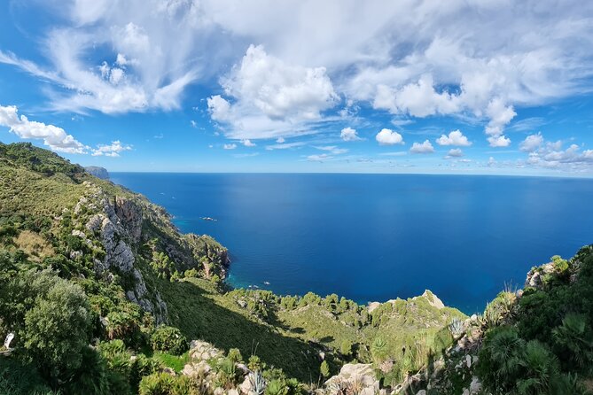 Half Day Slingshot Tour from Paguera - Esporles: winding streets and stone-clad village charm