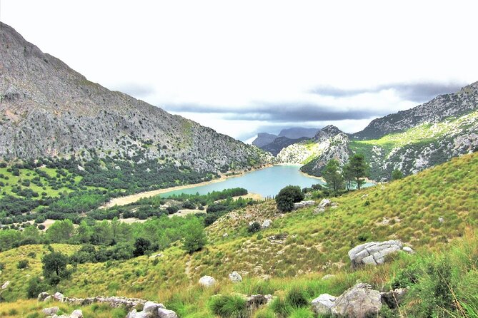 Hiking Private Tour in Pollensa - Torrent de Pareis: canyon drama and the kind of footing that matters