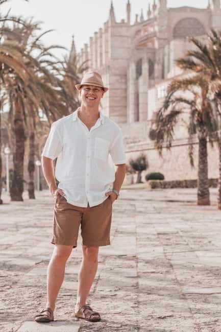 Instagram tour in Palma de Mallorca with a private photographer - Your 1-Hour Shoot: How the Session Typically Unfolds