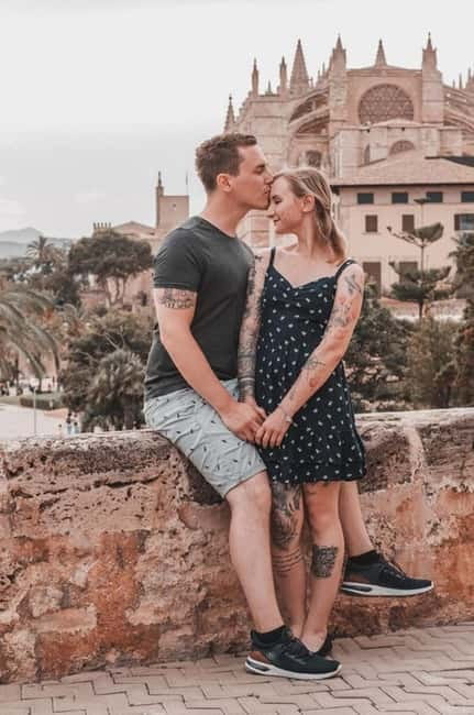 Instagram tour in Palma de Mallorca with a private photographer - The Photo Delivery Plan: Full Gallery Plus 30 Edited Favorites