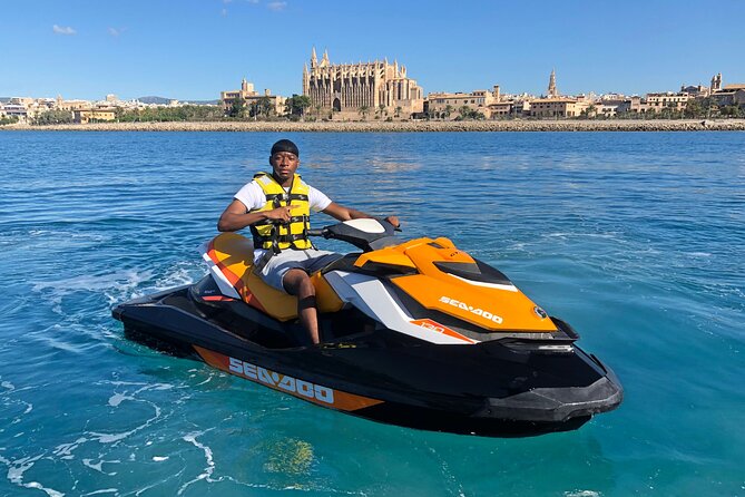 Jetski Tour to the Emblematic Palma Cathedral - Who should book this jet ski to Palma Cathedral