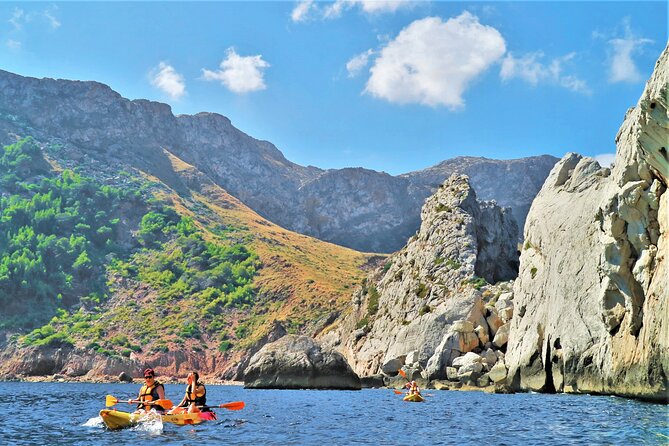 Kayak Secret Beach - Who this kayak tour suits best (and who should think twice)