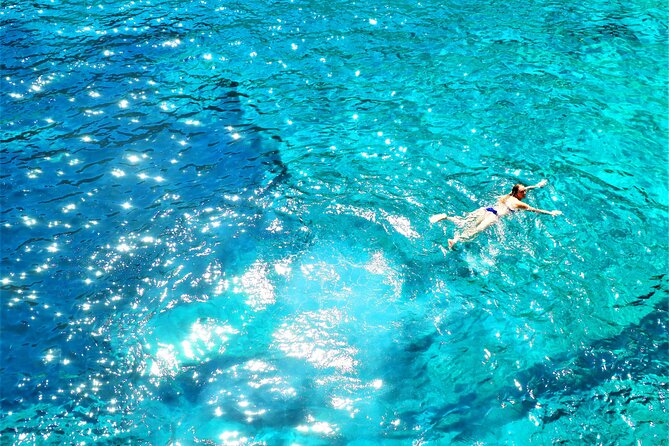 Kayak Secret Beach - Small-group safety: why the instruction style matters