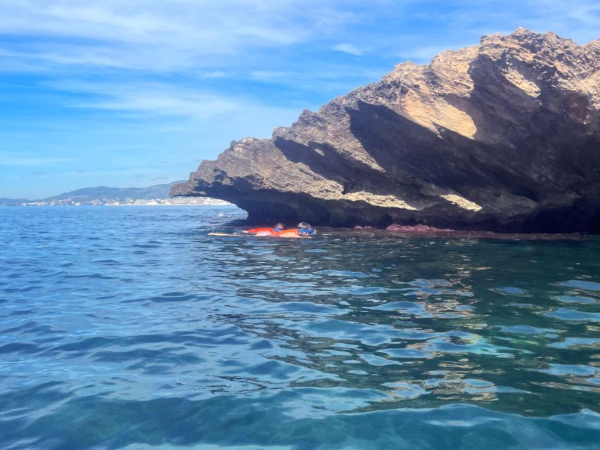 Kayak Tour Bay of Palma - The Start at BonaOna Surf School & Bar: Gear, Fit, and First-Time Paddling