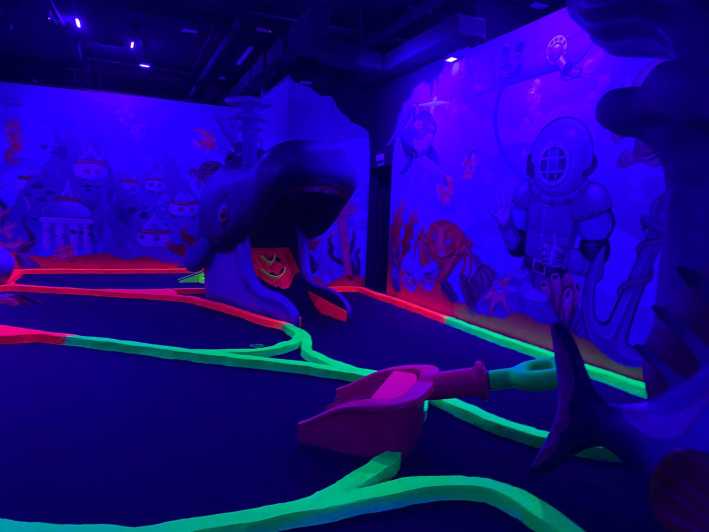Magaluf ; Minigolf indoor - Price and What You Actually Get for $14