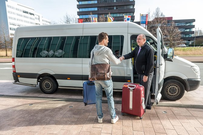 Mallorca Airport Arrival Transfer -Airport from/to Cala Ratjada - Timing a 50-minute drive without letting stress take the wheel
