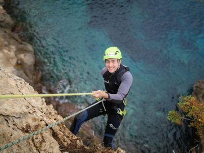 Mallorca: coasteering South - The 3-hour flow: briefing, short walk, then nonstop action