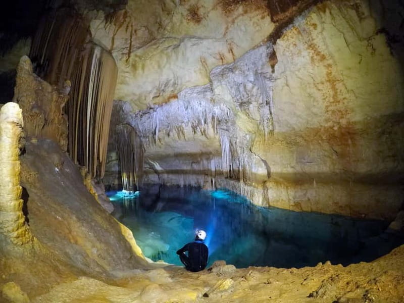 Mallorca: Cova des Coloms Sea Cave Excursion by Boat - Meeting Skualo Porto Cristo and Getting Equipped