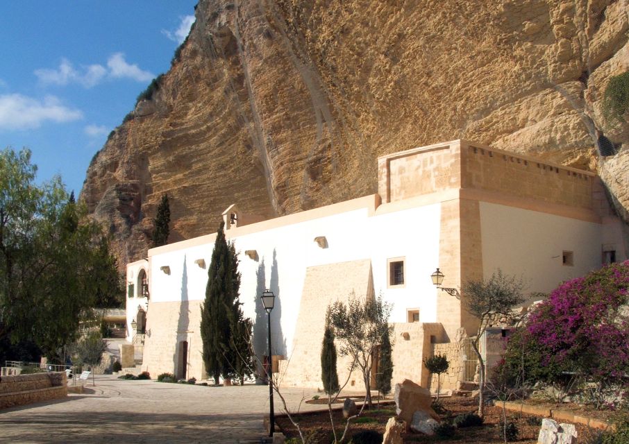 Mallorca: Discovering 5 Charming Villages of Mallorca - How the 5-hour route works (self-drive or hotel pickup)