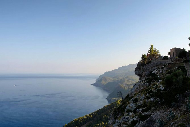 Mallorca Off the Beaten Track - Stop 1 at No Frills Excursions: the quick start before the island loop