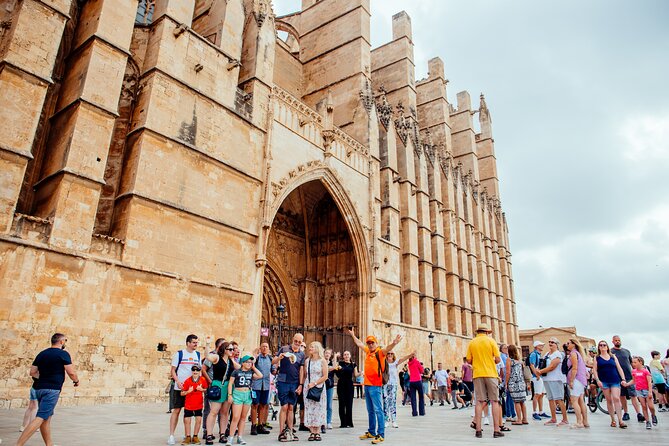 Mallorca Old Town Walking Tour with Cathedral Skip The Line Tour - Almudaina Palace and the town hall area in one smart sweep