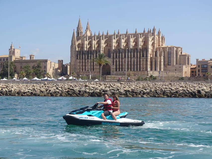 Mallorca: Palma Beach - 55 minutes Jet Ski Excursion - From Playa del Arenal to Palma Cathedral: what the ride really feels like