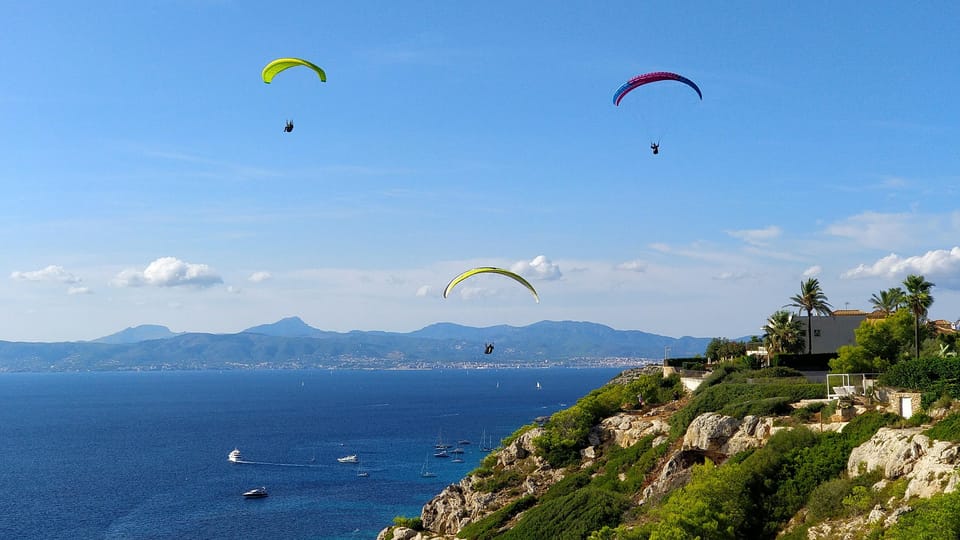 Mallorca: Paramotor Flight - Basic - What to Bring: Clothing That Won’t Fight You in the Wind