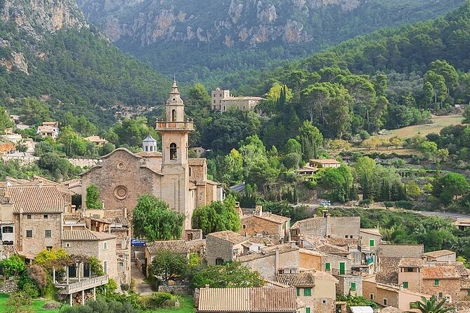 Mallorca Shore Excursion Highlights Private Tour including Valldemossa - From Palma to Valldemossa: how the morning timing pays off