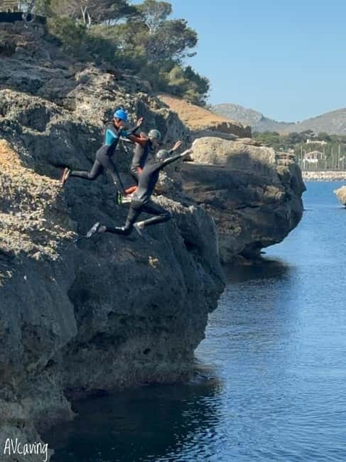 Mallorca: Speleo-Coasteering Tour along the Coast of Alcudia - What to Bring (So You Don’t Spend the Day Miserable)