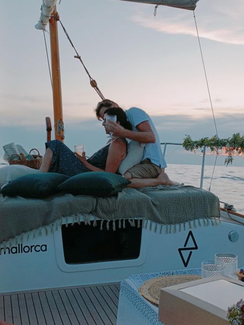 Mallorca: Sunset Eco charter experience - Port Adriano Start: A Quiet Electric Llaut That Feels Different