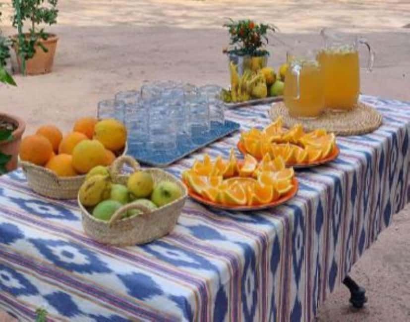 Mallorca: West Coast & Orange Valley Minbustour GERMAN GUIDE - Pam amb Oli and Wine With a Sommelier: The Lunch You’ll Remember