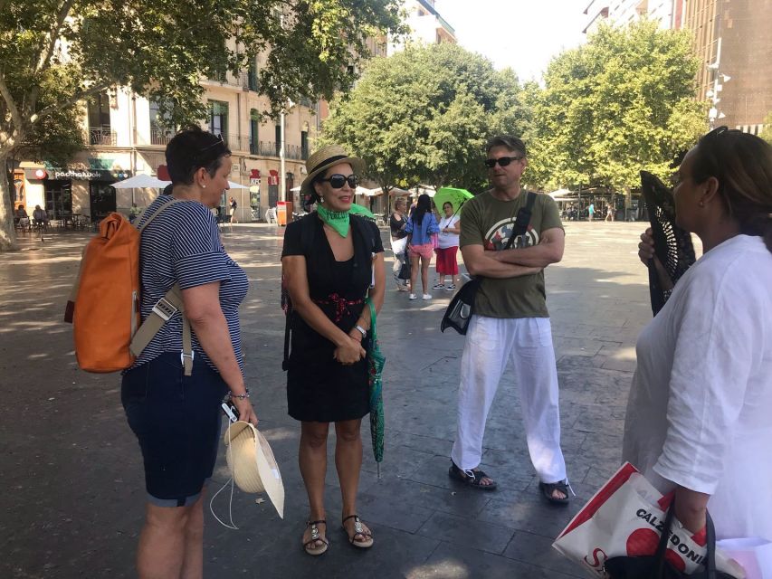 Palma: 2.5-Hour Chinatown Market Tour - Small detours and surprises: bingo, roulette, sea air, and St. Mary