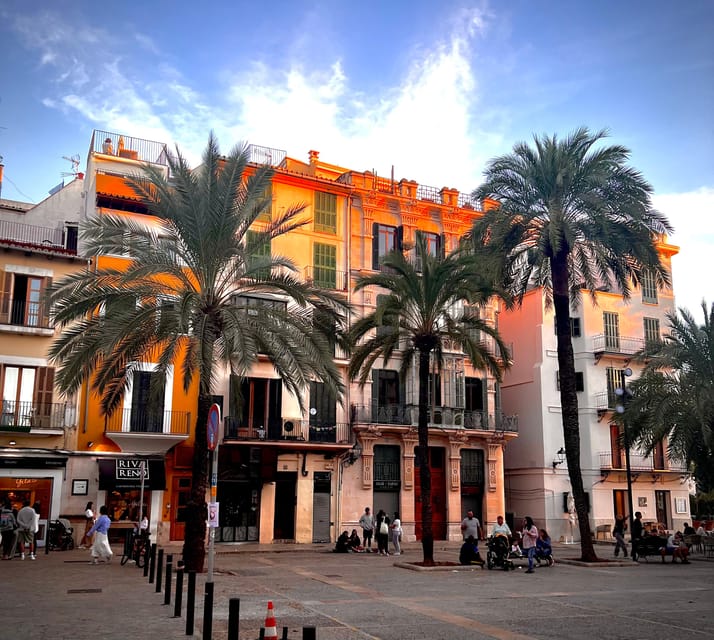 Palma authentically. Small group City tour with tapas - Price and logistics: what $112 really buys you
