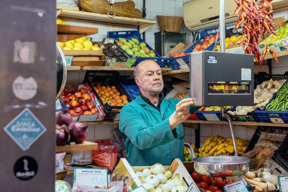 Palma de Mallorca: 10 Tastings Private Food Tour - Your guide makes it personal: names you may meet and why it matters